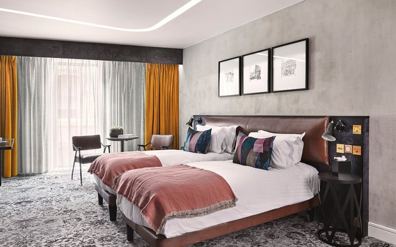 map of disneyland paris including hotels